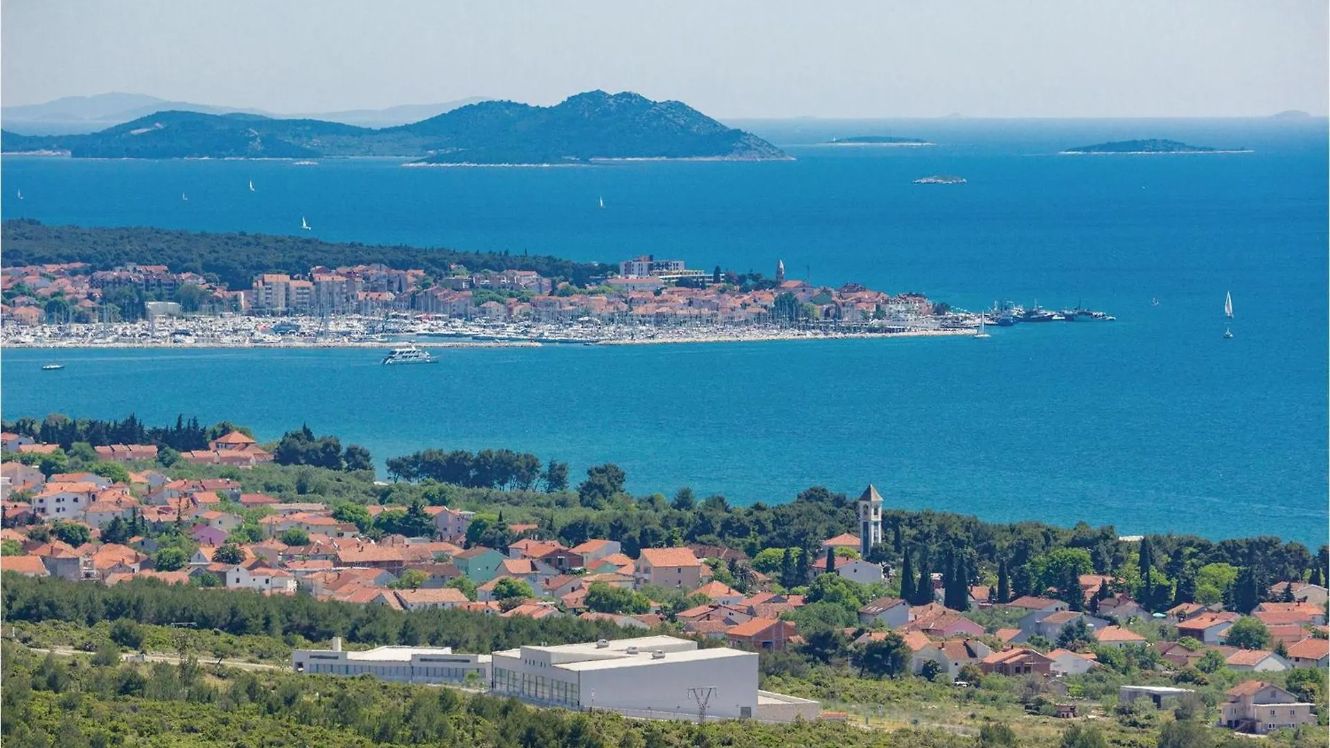 8 Bedroom Gorgeous Home In Biograd Na Moru Apartment